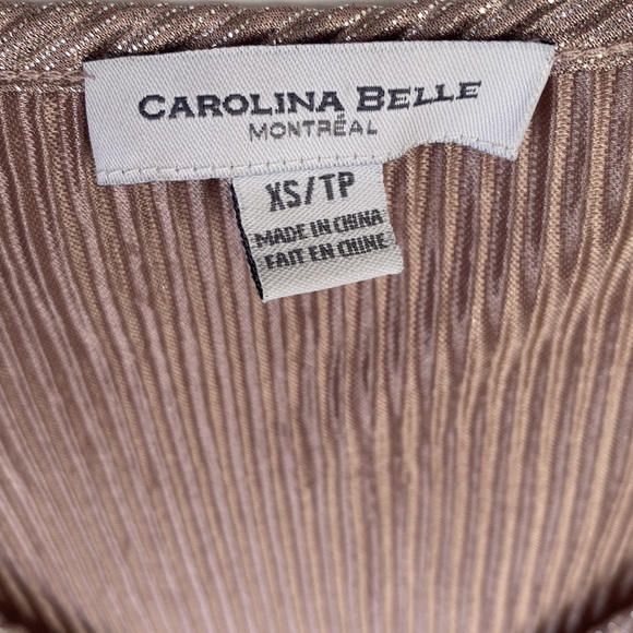 Carolina Belle Montréal Champagne Blush Gold V Neck Short Sleeve Top Siz… - Picture 4 of 5